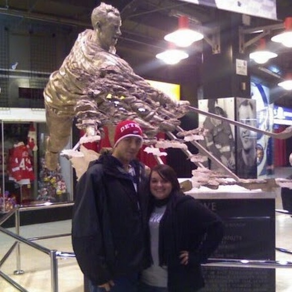 Meet your Posher, Amanda - Picture 1 of 1